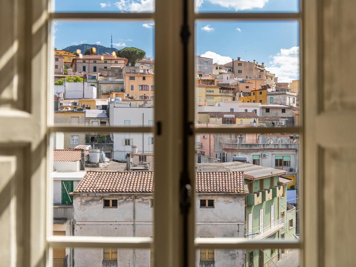 Palazzo Cherchi Dorgali Kültér fotó