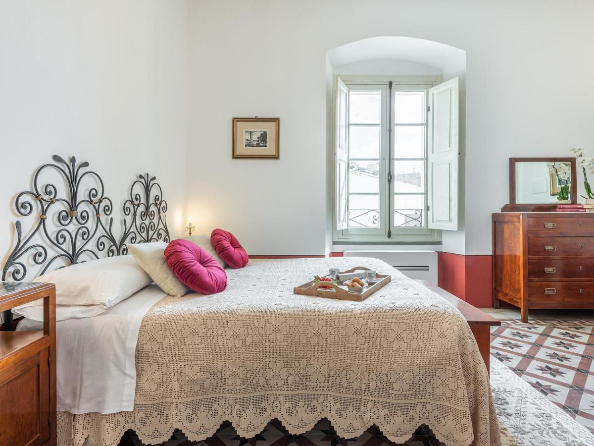 Palazzo Cherchi Dorgali Kültér fotó