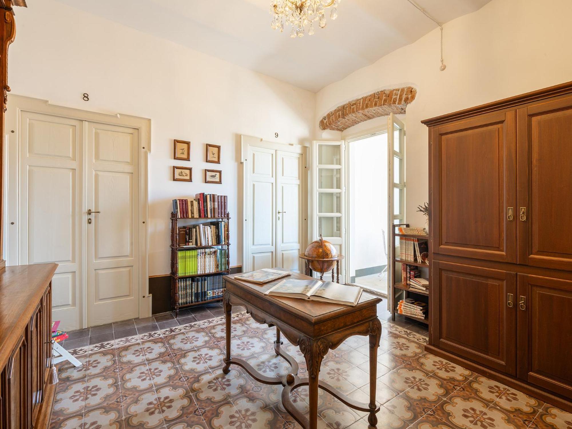 Palazzo Cherchi Dorgali Kültér fotó