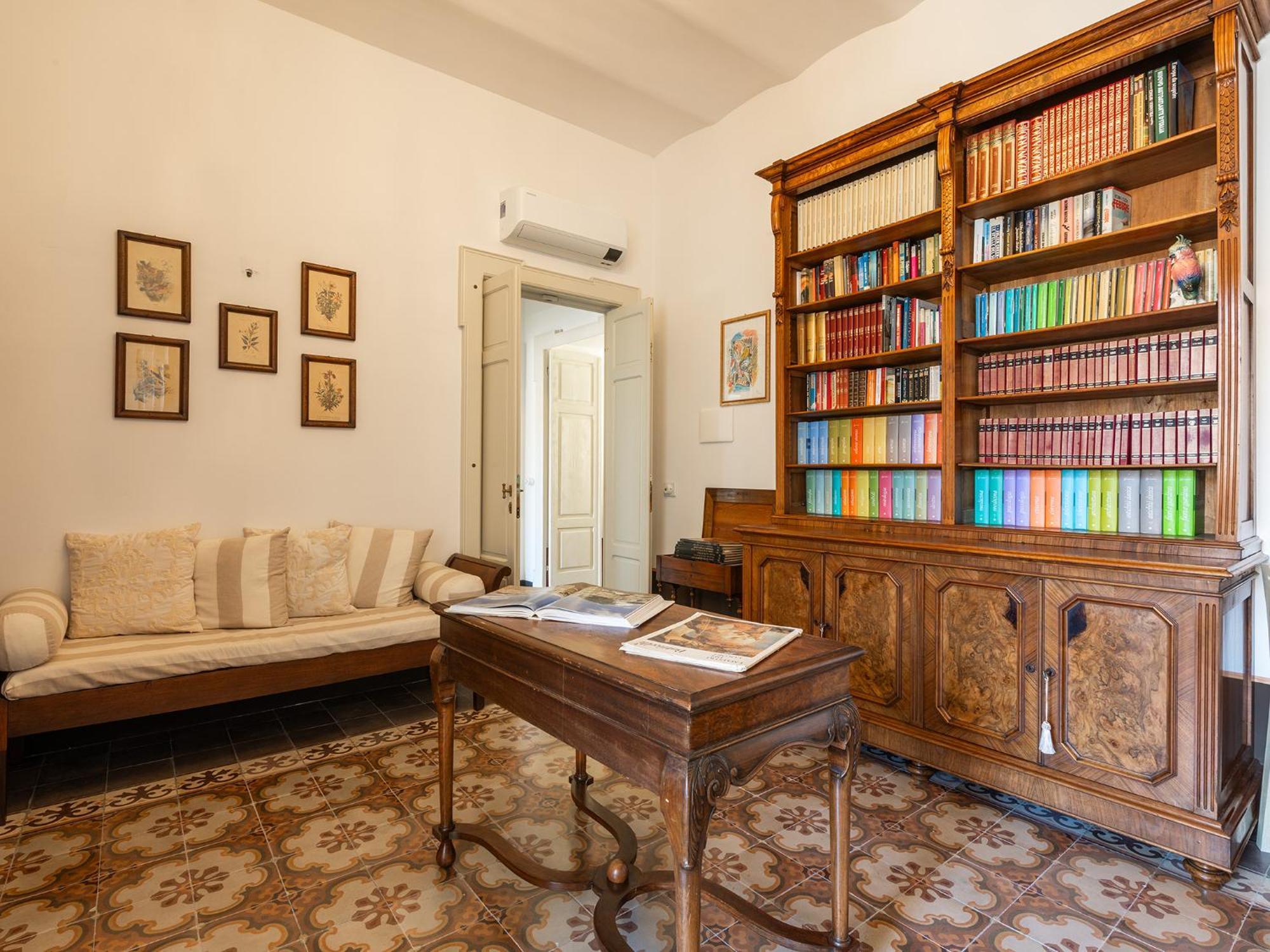 Palazzo Cherchi Dorgali Kültér fotó